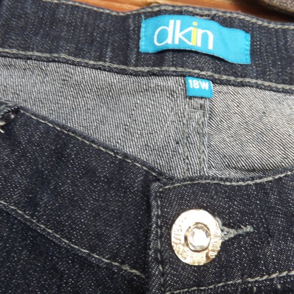 Flare bottom gray Dkin sparkle jeans - Picture 5 of 8